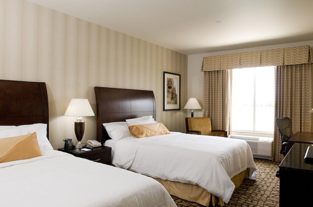 Hilton Garden Inn Granbury Exterior foto